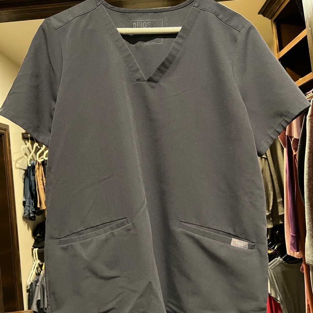 Gray Figs scrubs